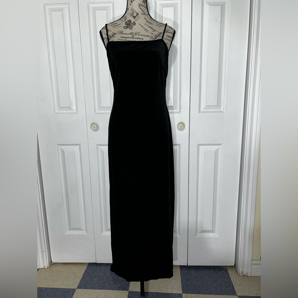 Elegant 2 Pc Black Velvet Dress Set